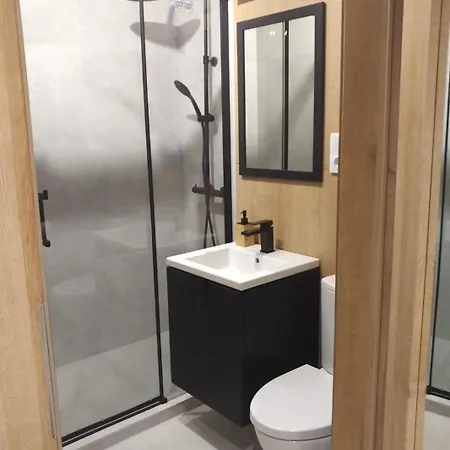 Crackedbrick * Warsaw