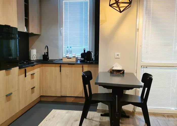 Apartment Crackedbrick